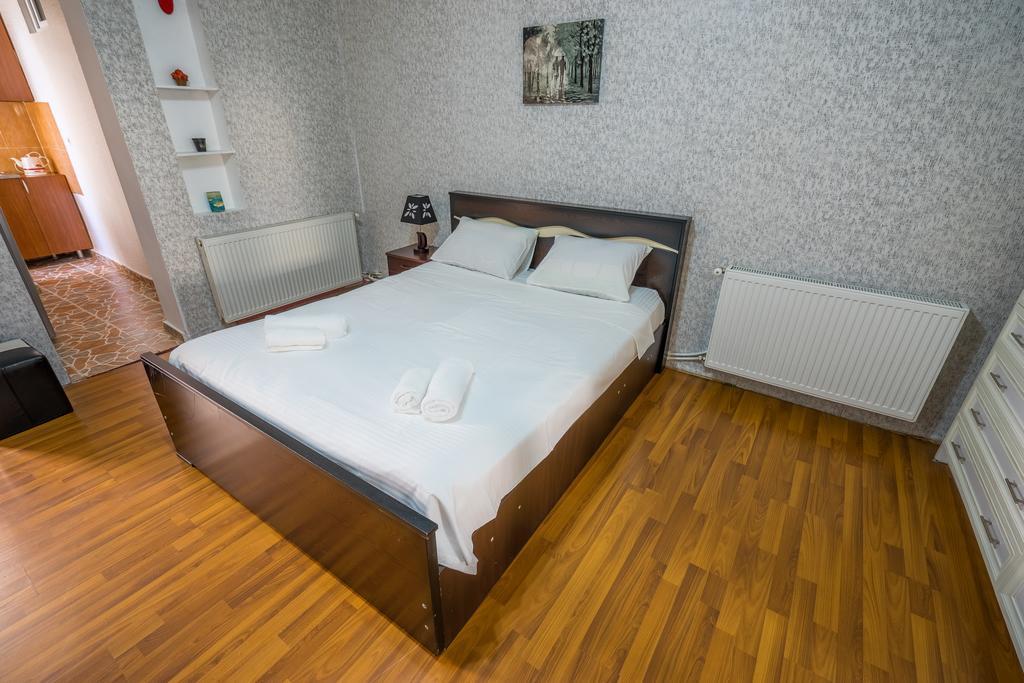 Tbilisi 300 Apartment Ngoại thất bức ảnh